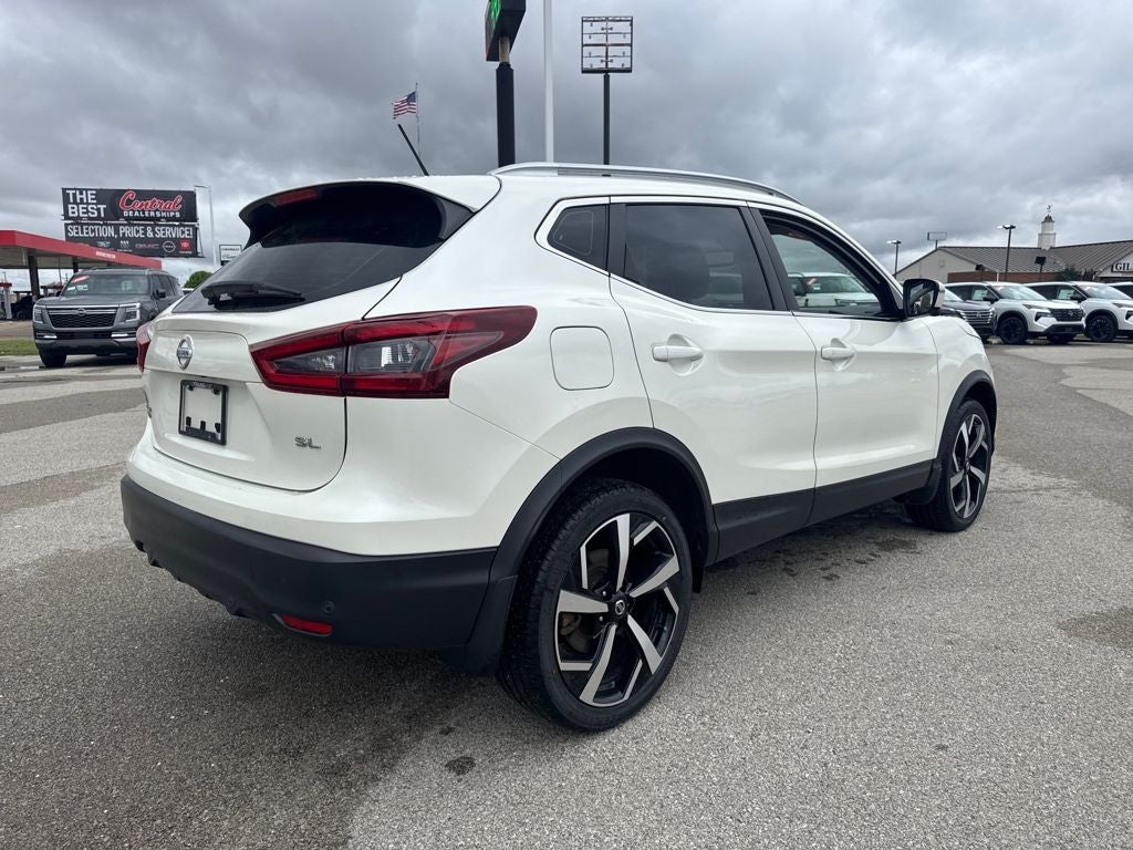 2021 Nissan Rogue Sport SL