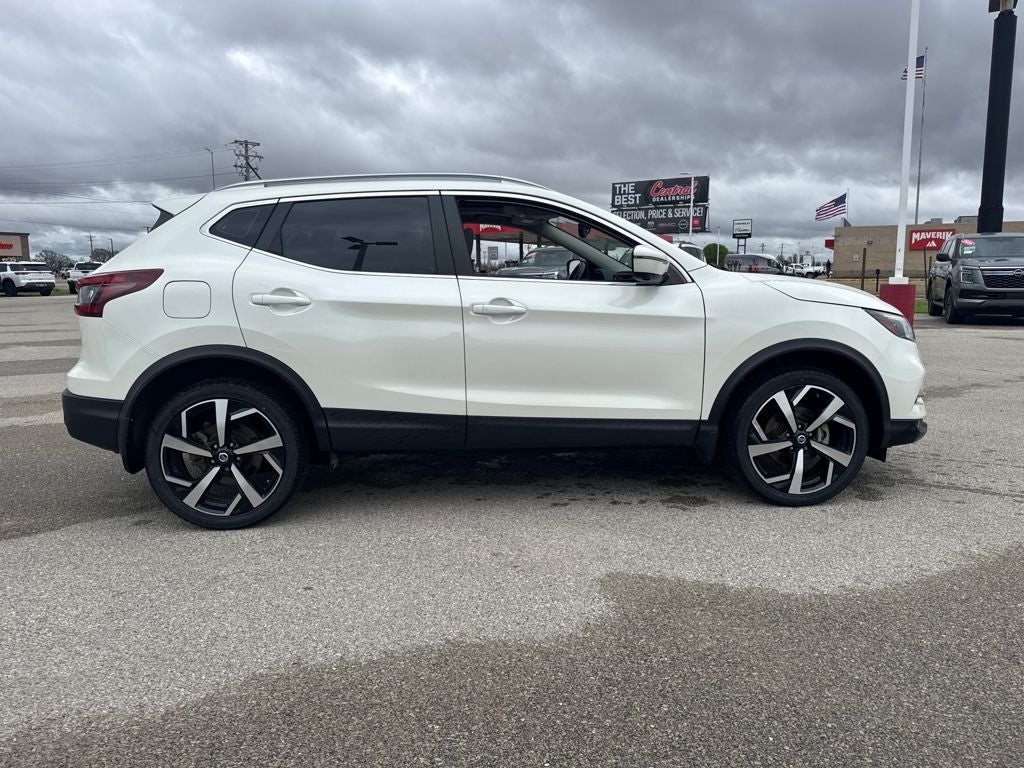 2021 Nissan Rogue Sport SL