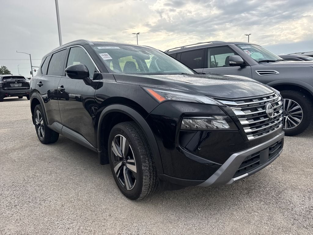 2025 Nissan Rogue SL