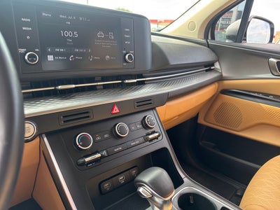 2023 Kia Carnival LX Seat Package