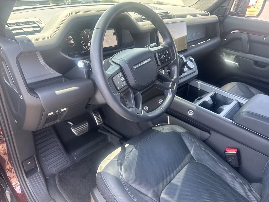 2025 Land Rover Defender 110 Sedona Red