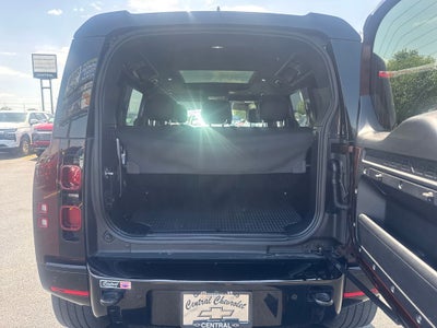 2025 Land Rover Defender 110 Sedona Red