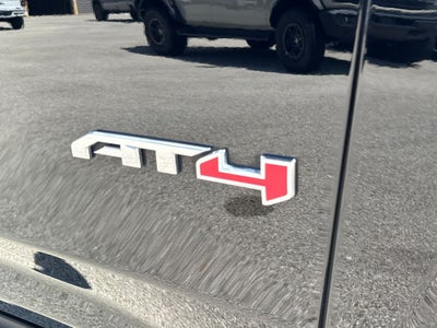 2024 GMC Yukon AT4