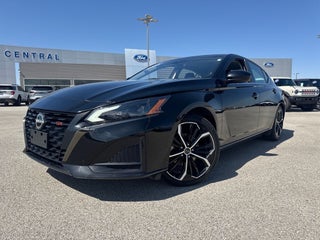 2023 Nissan Altima 2.5 SR