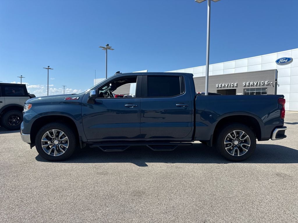 2024 Chevrolet Silverado 1500 LT