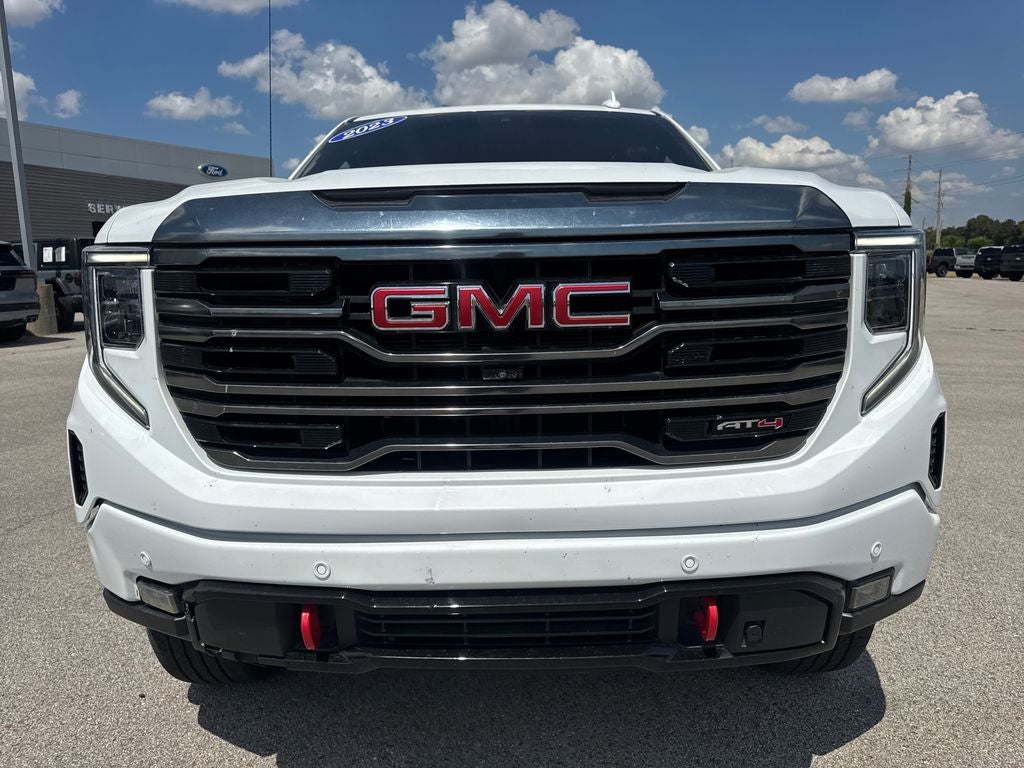 2023 GMC Sierra 1500 AT4
