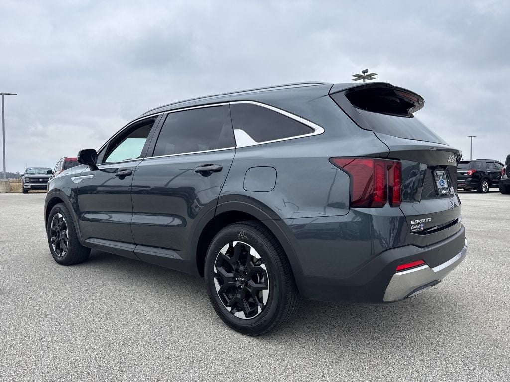 2025 Kia Sorento S